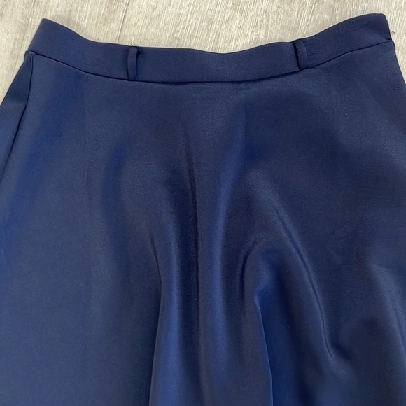 Forever 21 Flare Skirt Navy - Picture 5 of 7